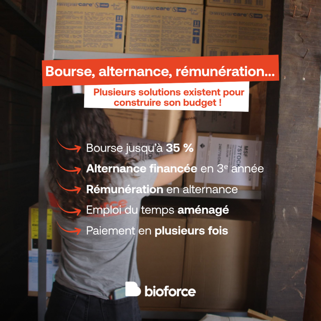 Apprenante lors d’un exercice terrain.